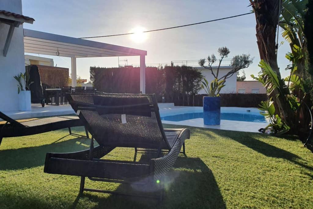 Villa Mas Blanc Calafell Exterior foto